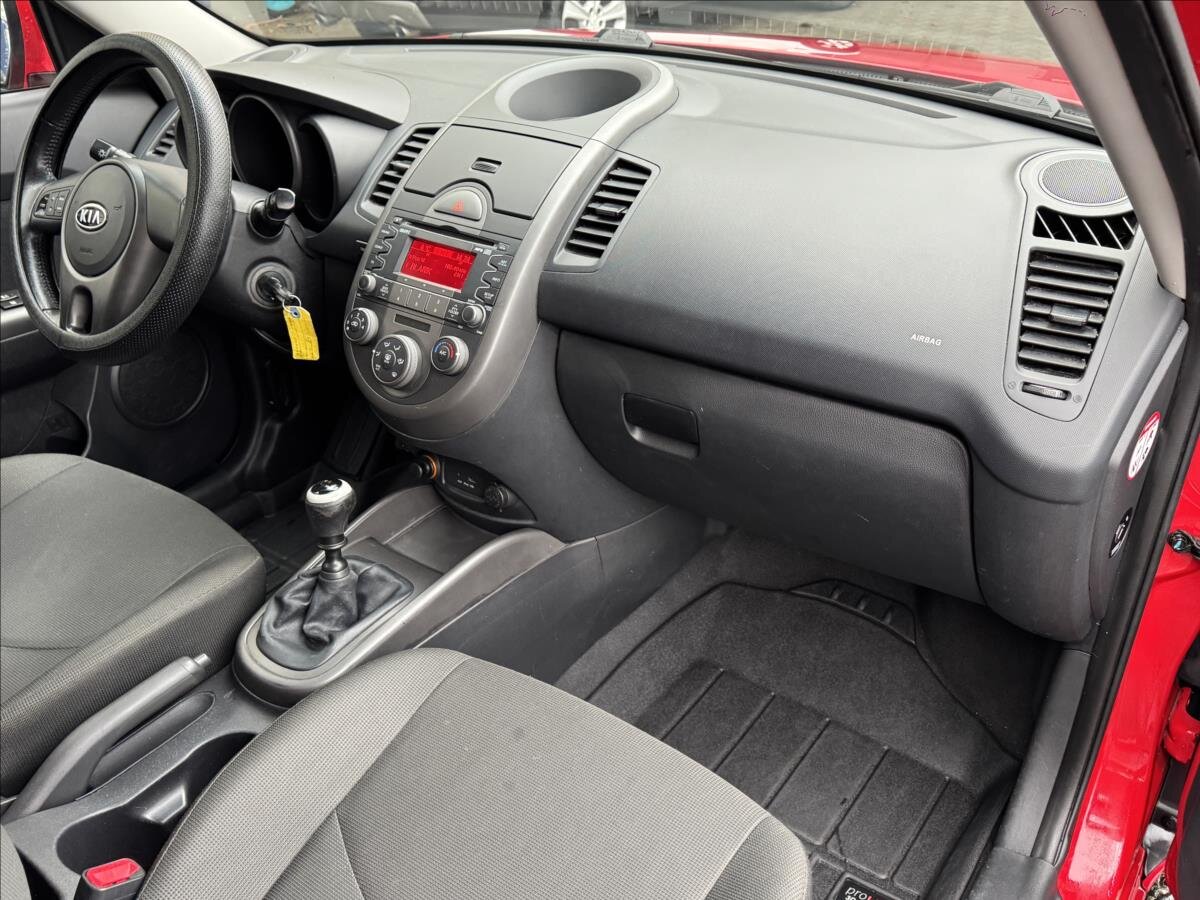 KIA Soul Hatchback 1,6 l 94 kw