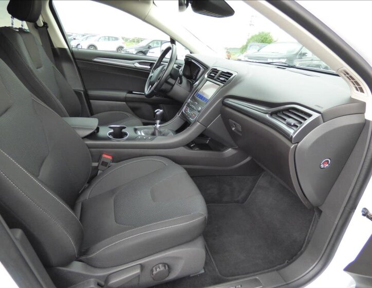 Ford Mondeo Kombi 2,0 l 110 kw