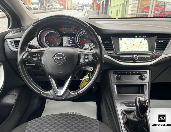 Opel Astra Kombi 1,5 l 90 kw