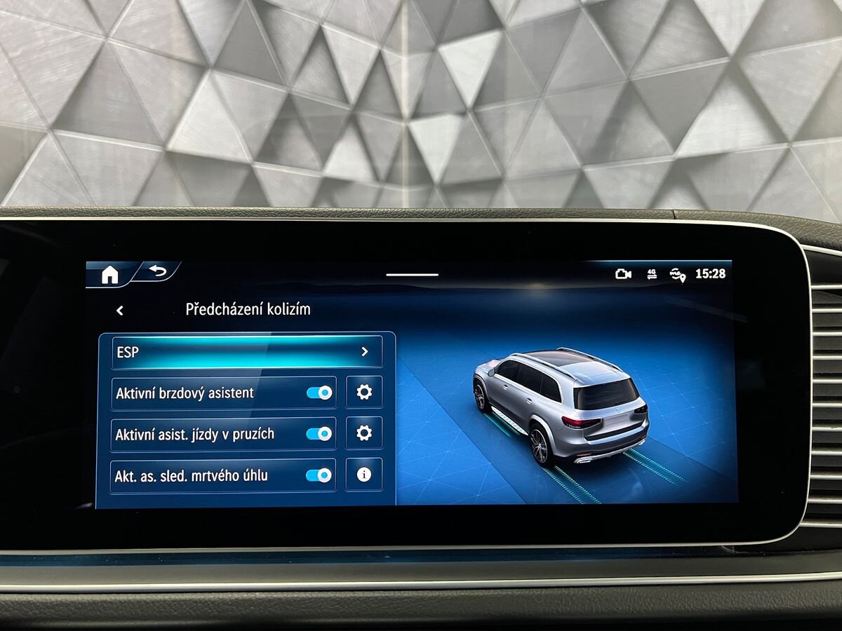 Mercedes-Benz GLS SUV 3,0 l 270 kw