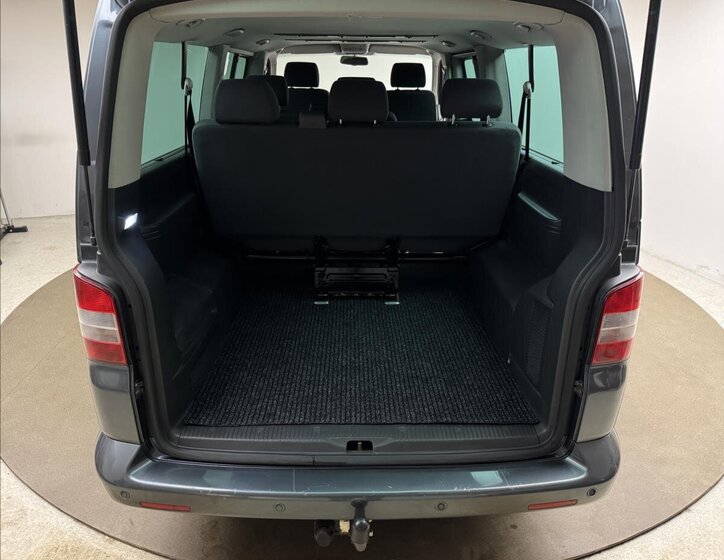 Volkswagen Transporter Kombi 3,2 l 173 kw