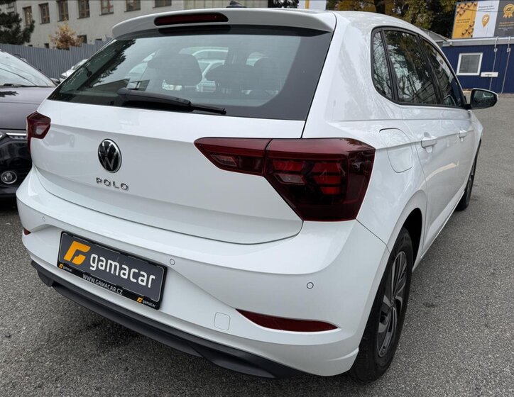 Volkswagen Polo Hatchback 999,0 70 kw