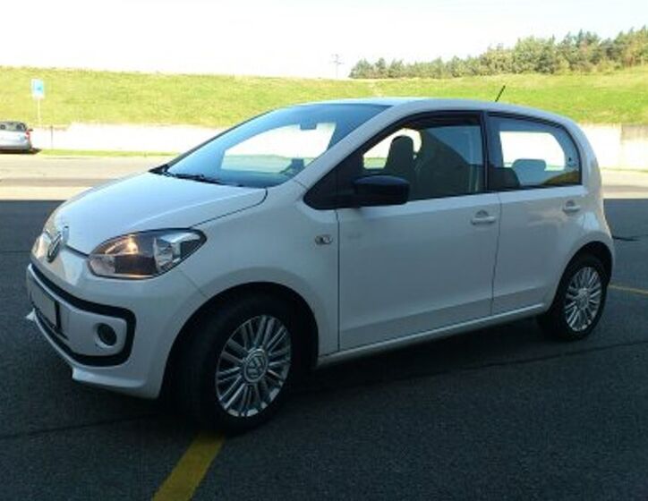 Volkswagen up! 4