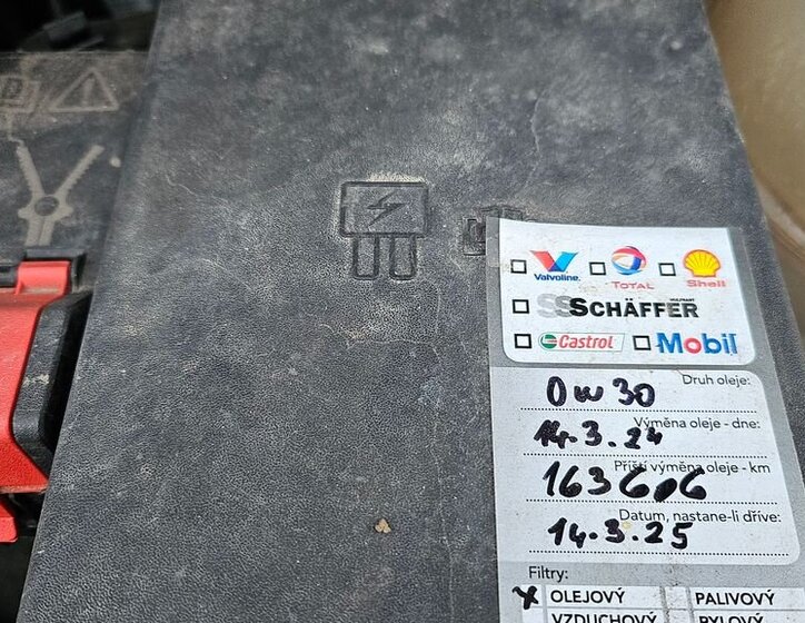 Ford Tourneo Custom VAN-Minibus 2,0 l 96 kw