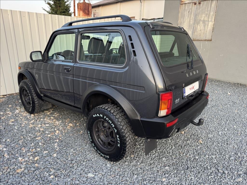 Lada Niva