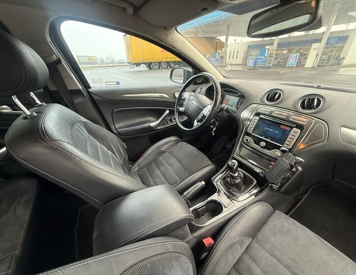 Ford Mondeo Kombi 2,0 l 103 kw