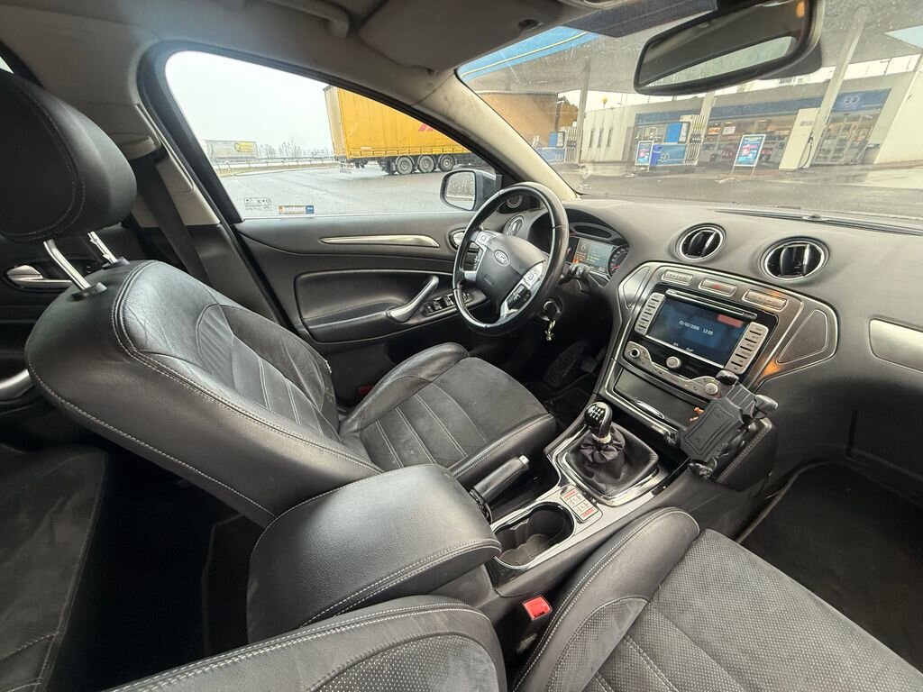 Ford Mondeo Kombi 2,0 l 103 kw