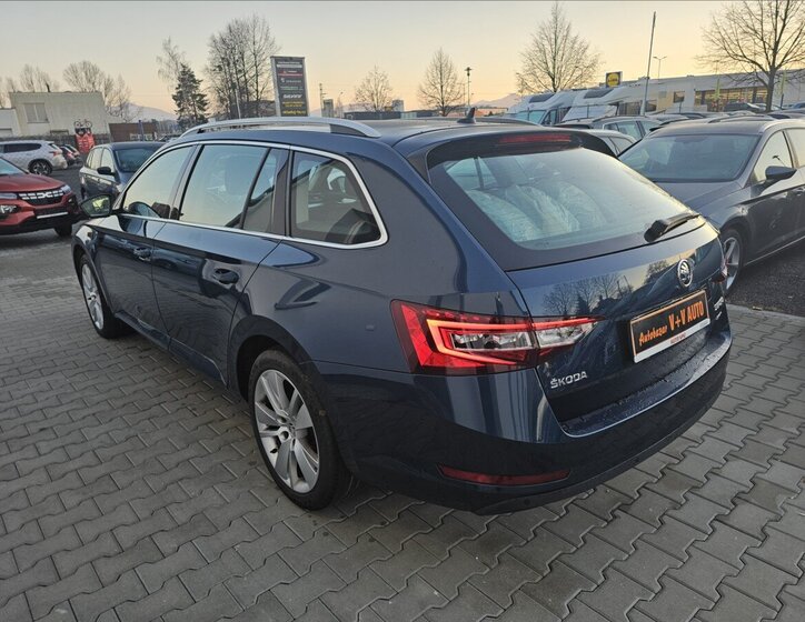 Škoda Superb Kombi 2,0 l 140 kw