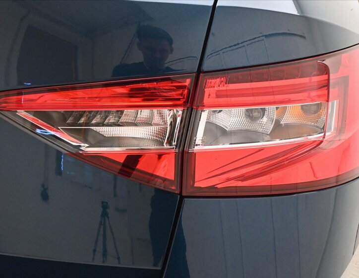 Škoda Superb Kombi 2,0 l 110 kw