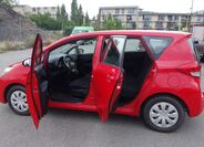 Toyota Corolla Verso 1