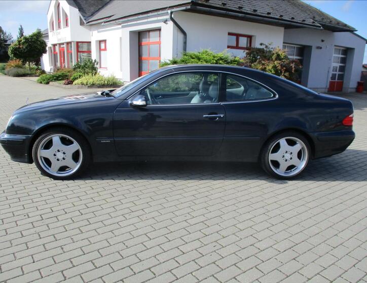 Mercedes-Benz CLK 2