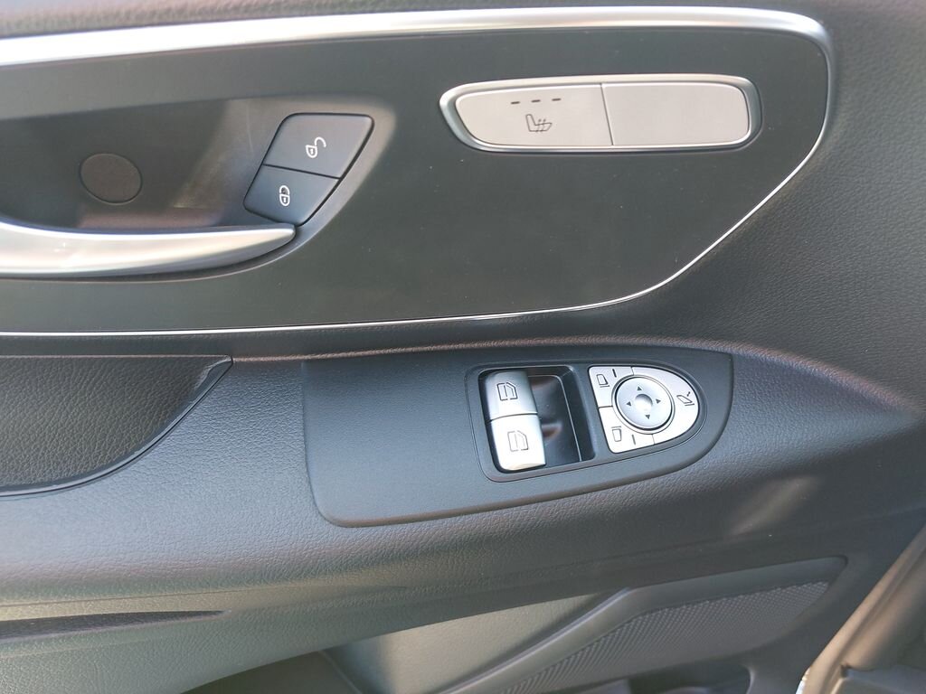 Mercedes-Benz Vito VAN / Minibus 2,0 l 100 kw