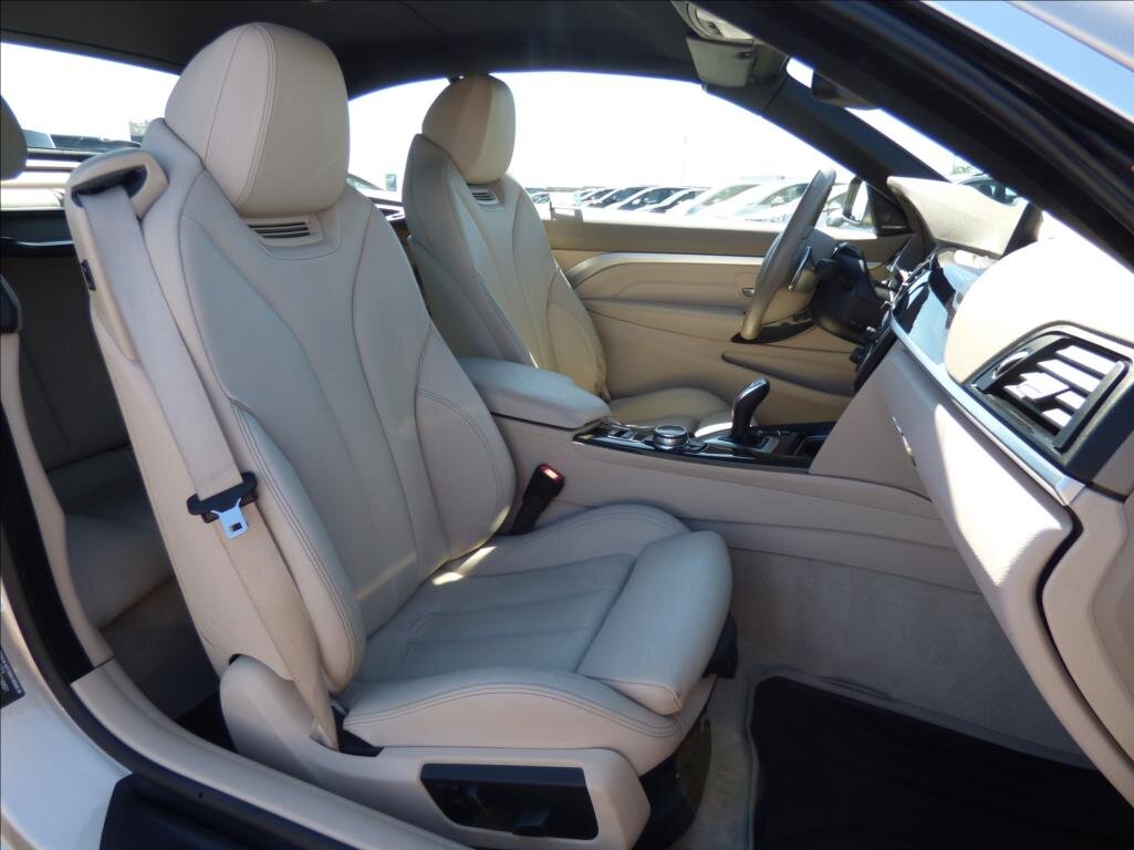 BMW Řada 4 Kabriolet 3,0 l 225 kw