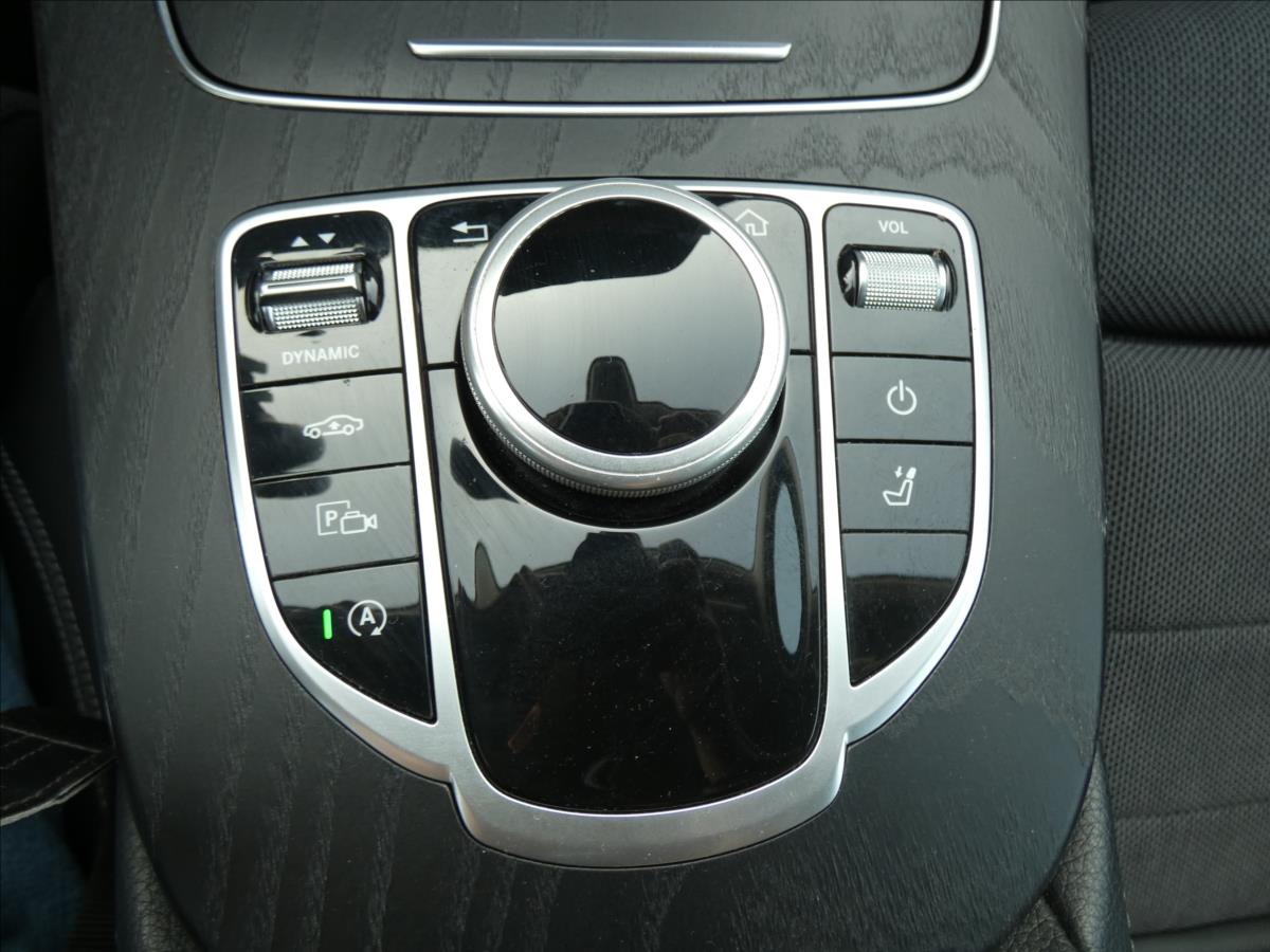 Mercedes-Benz Třídy E