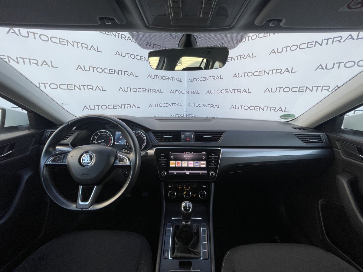 Škoda Superb Kombi 1,4 l 92 kw