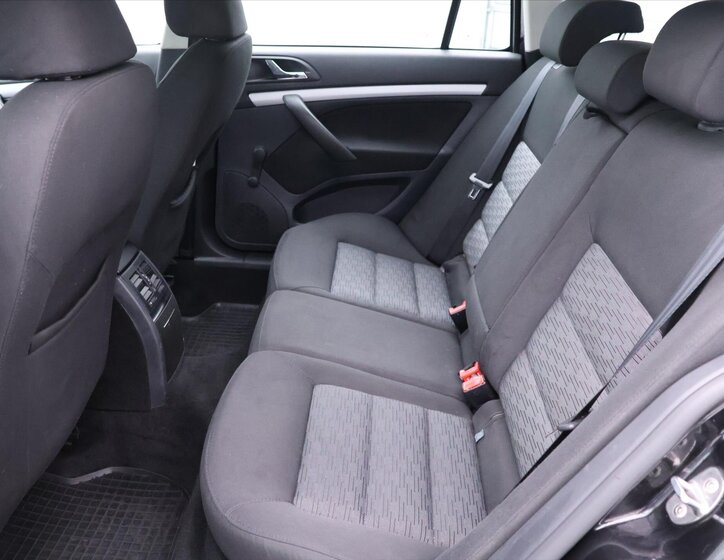 Škoda Octavia Kombi 2,0 l 103 kw