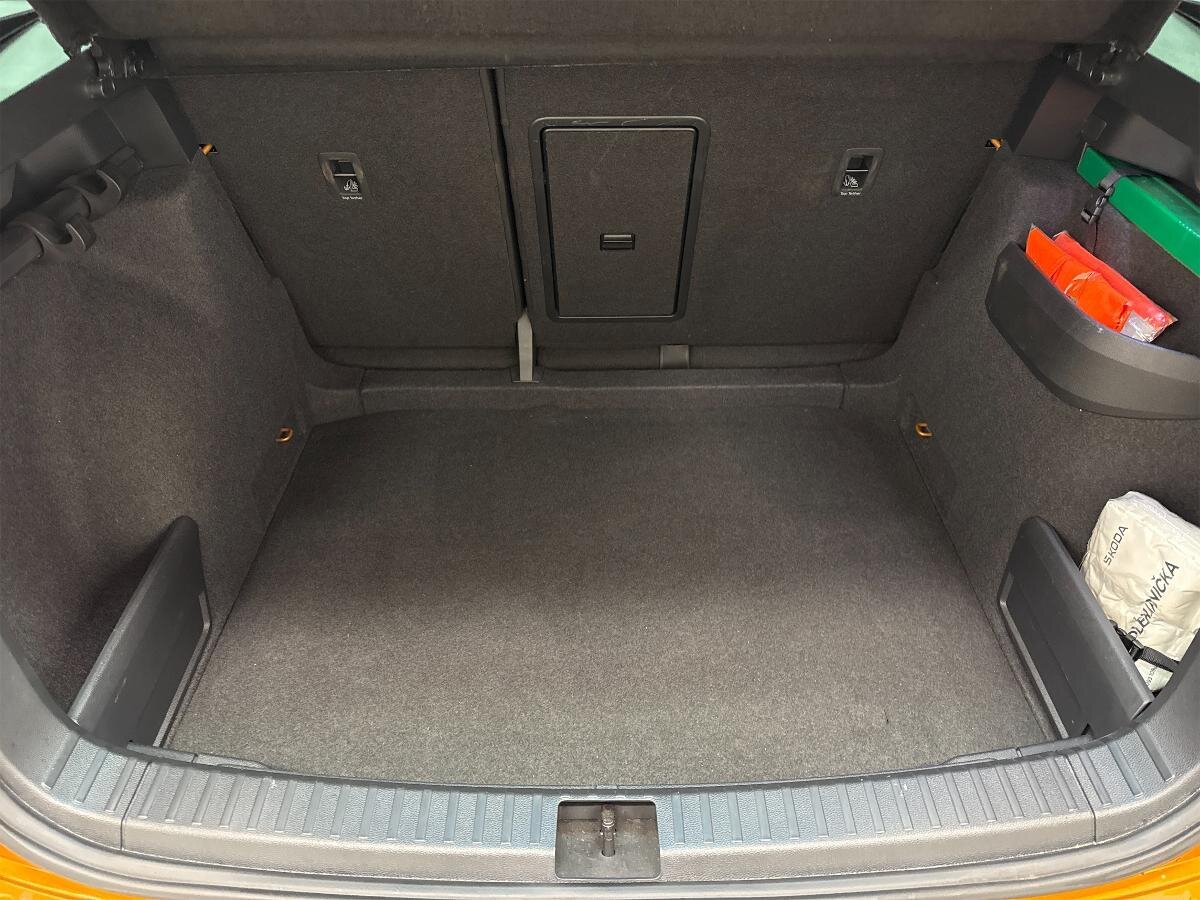 Škoda Karoq SUV 1,5 l 110 kw