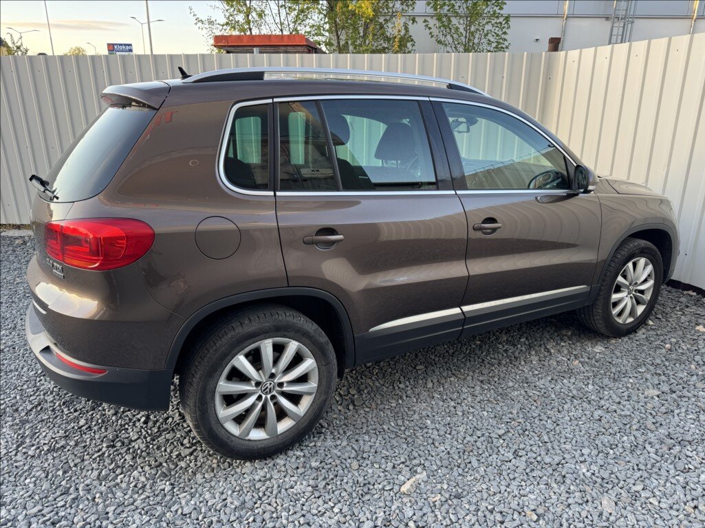 Volkswagen Tiguan SUV / Terénní 2,0 l 103 kw
