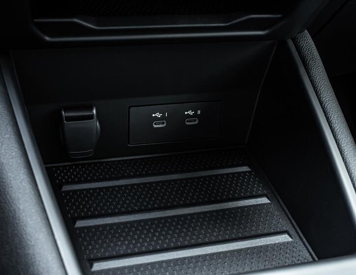 Mitsubishi ASX SUV / Terénní 1,3 l 104 kw