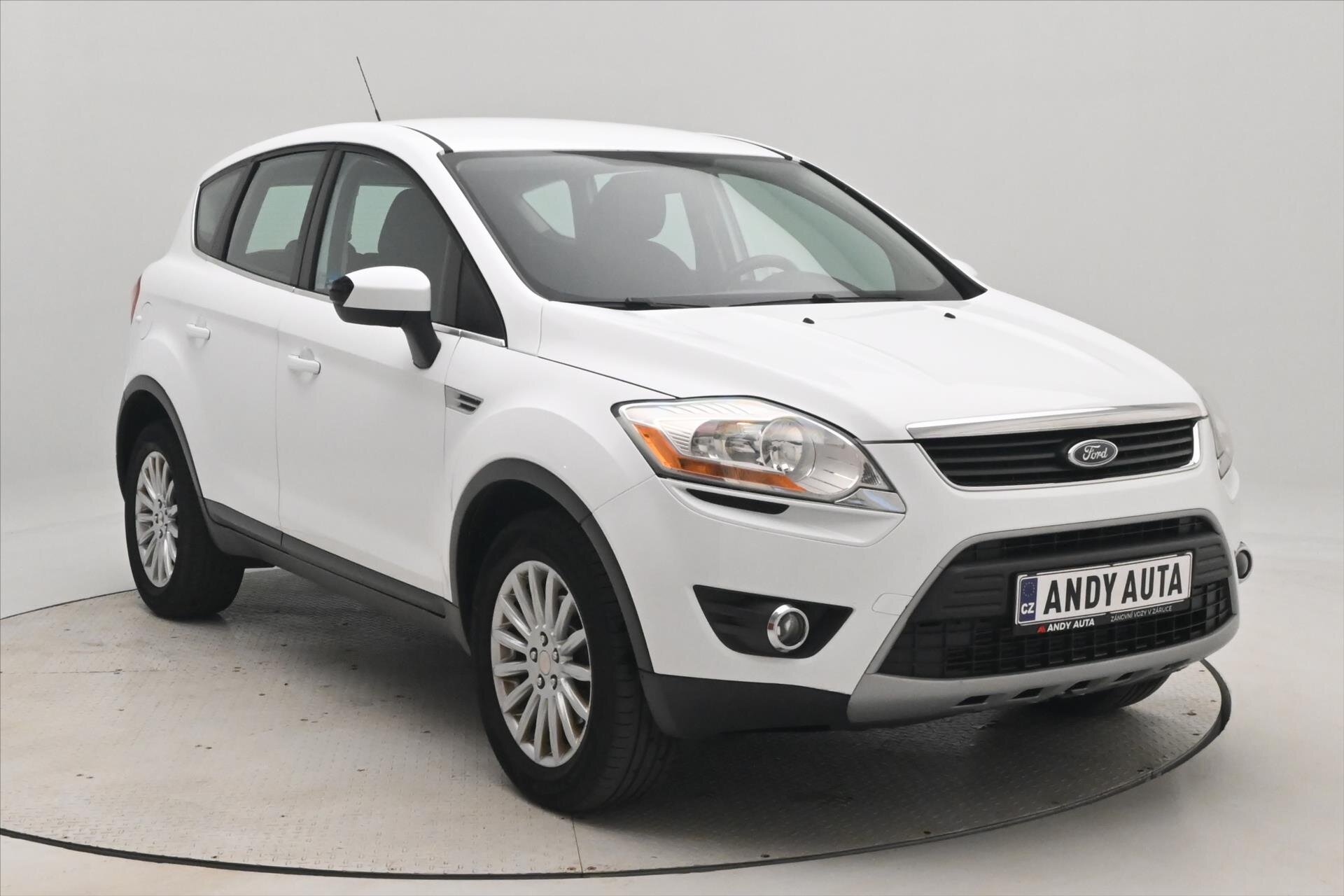 Ford Kuga SUV / Terénní 2,0 l 103 kw