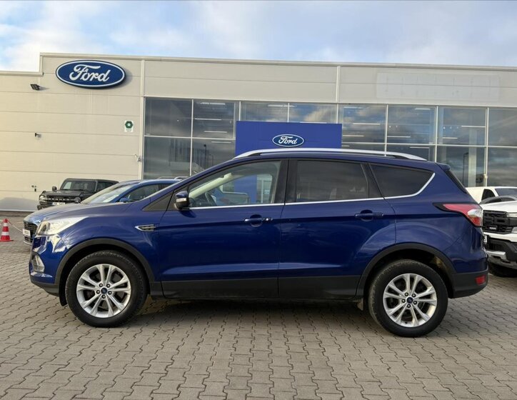 Ford Kuga SUV / Terénní 2,0 l 110 kw