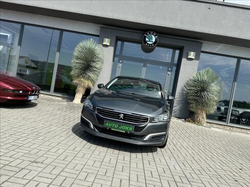 Peugeot 508 Sedan 2,0 l 120 kw