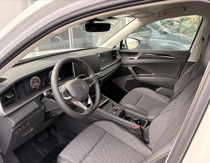 Volkswagen Tayron SUV 2,0 l 110 kw