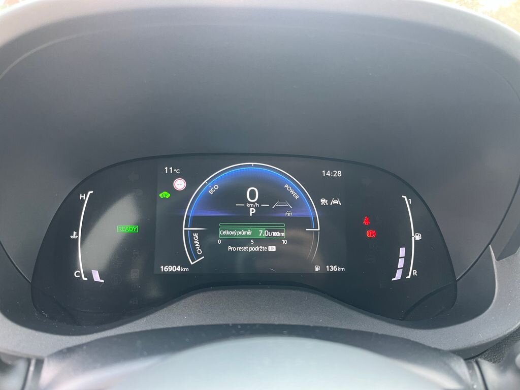 Toyota Yaris Cross SUV / Terénní 1,5 l 68 kw