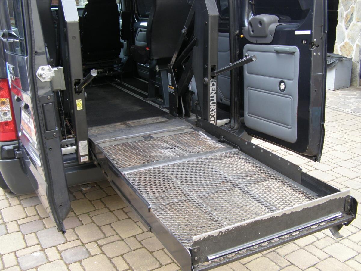 Ford Transit MPV 2,2 l 63 kw