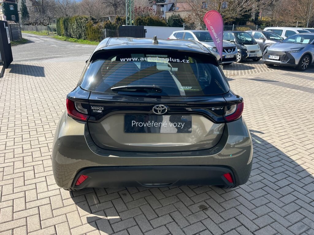 Toyota Yaris Hatchback 1,5 l 68 kw