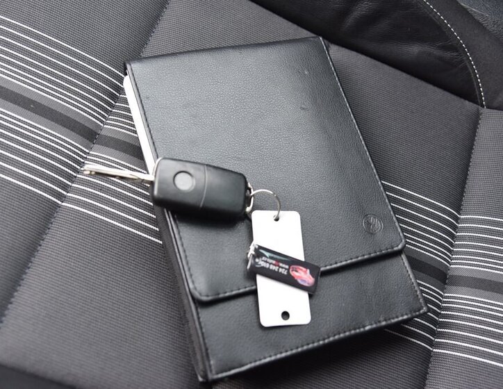 Volkswagen Golf Kombi 1,6 l 77 kw