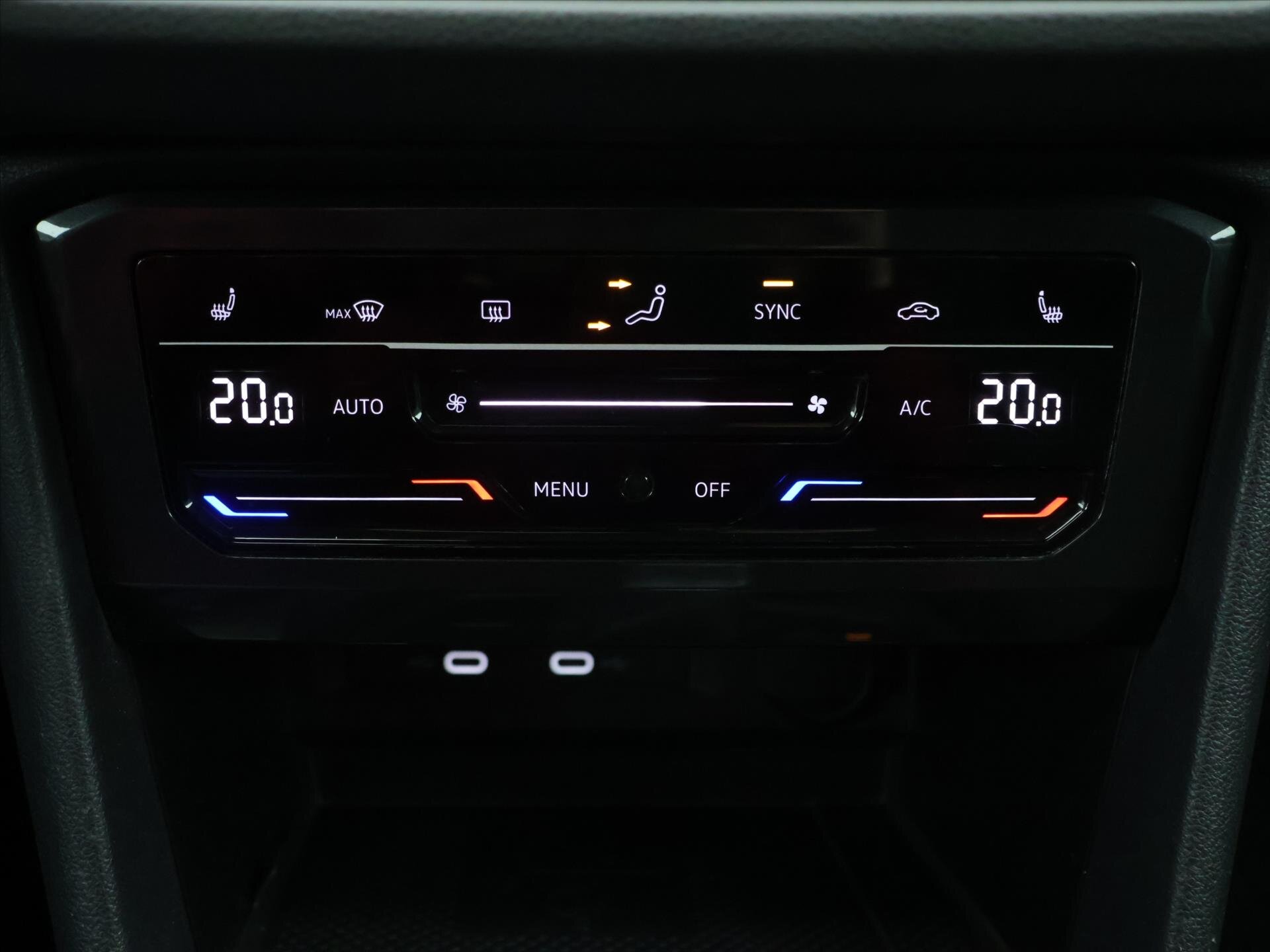 Volkswagen Tiguan SUV / Terénní 1,5 l 96 kw