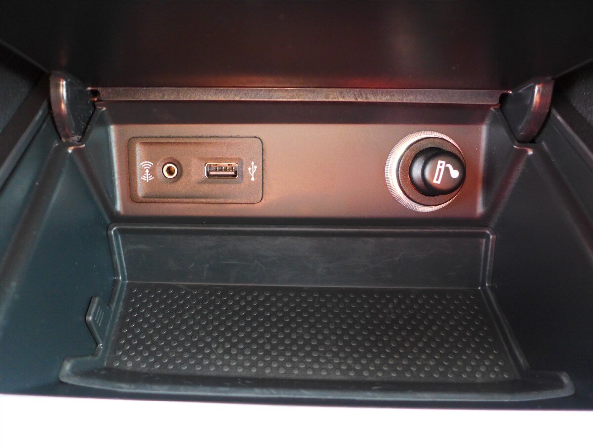 Volkswagen Golf Sportsvan Kombi 1,2 l 81 kw