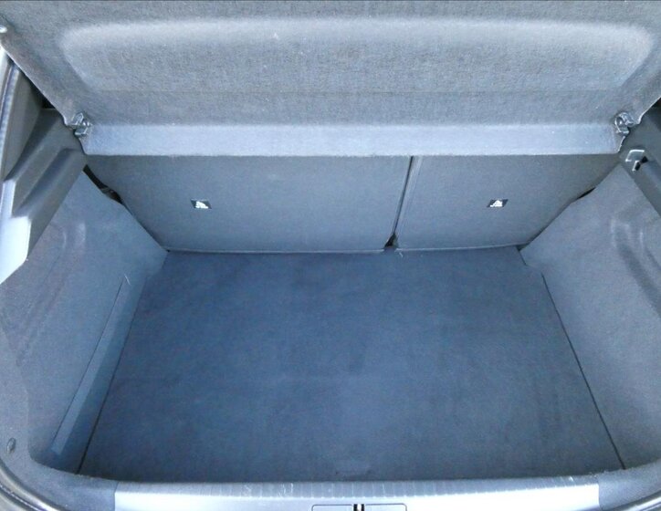 Peugeot 208 Hatchback 0,0 100 kw