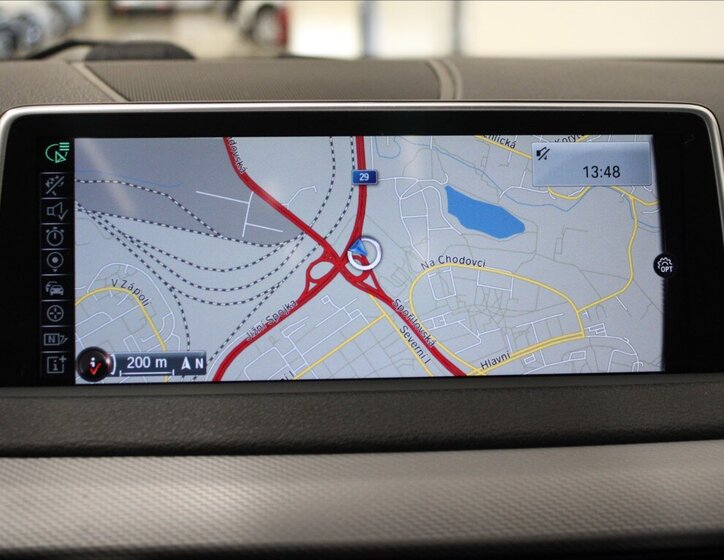 BMW X5 SUV 3,0 l 280 kw