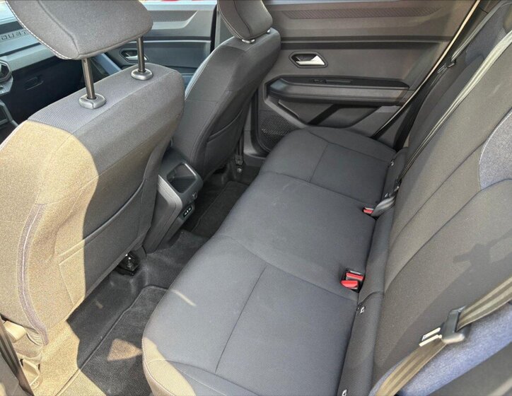 Dacia Duster SUV / Terénní 1,6 l 103 kw