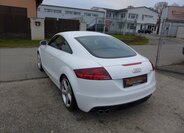 Audi TT 8