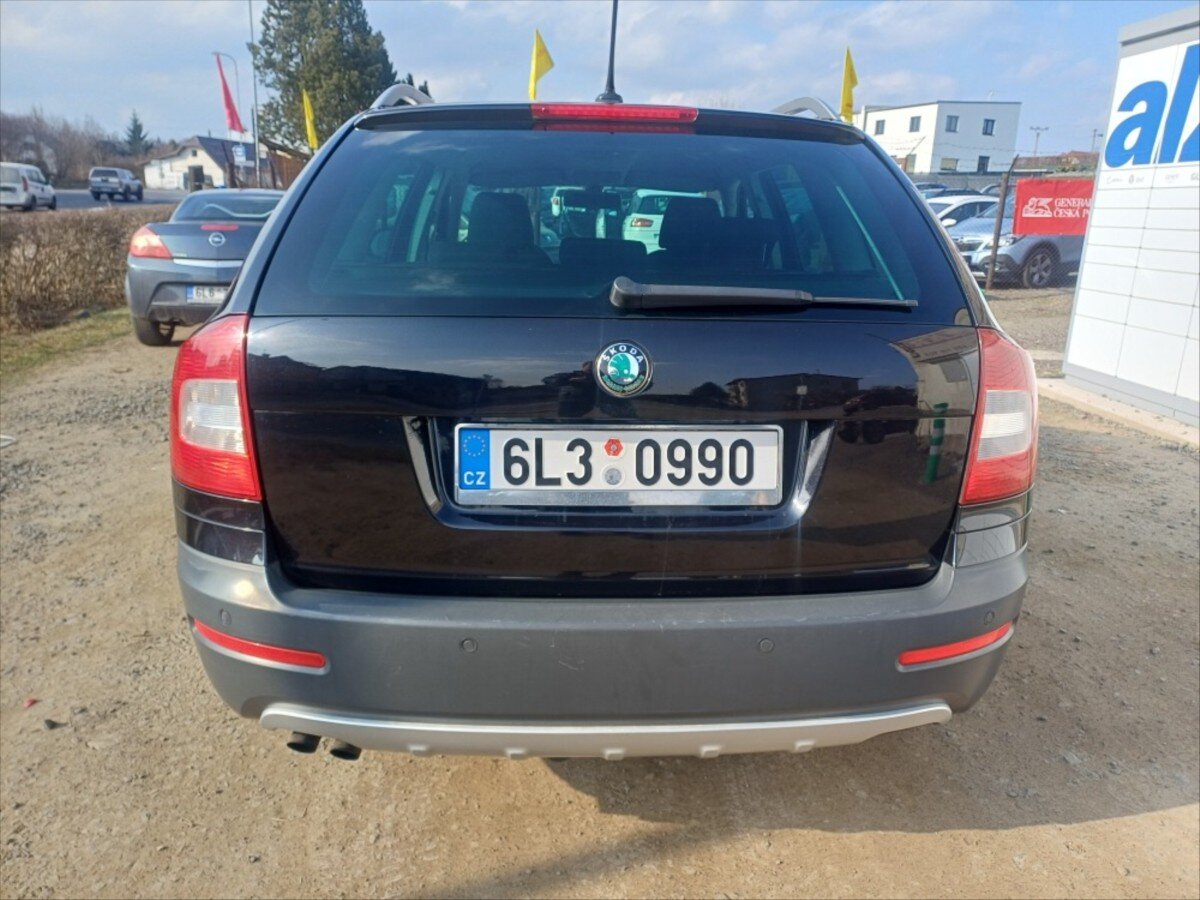 Škoda Octavia Kombi 2,0 l 103 kw