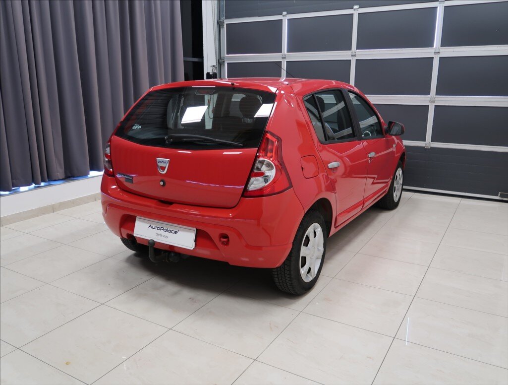 Dacia Sandero Hatchback 1,1 l 55 kw