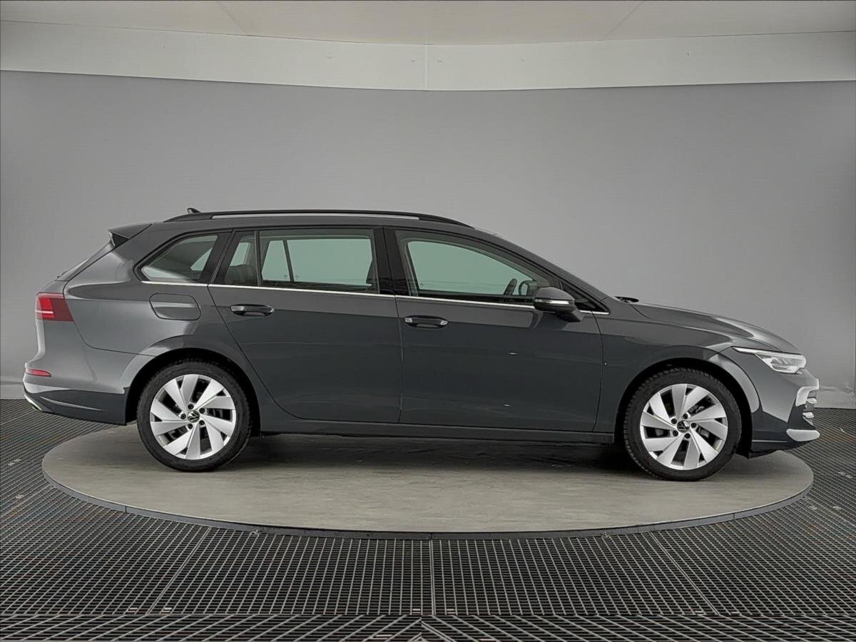 Volkswagen Golf Kombi 1,5 l 110 kw