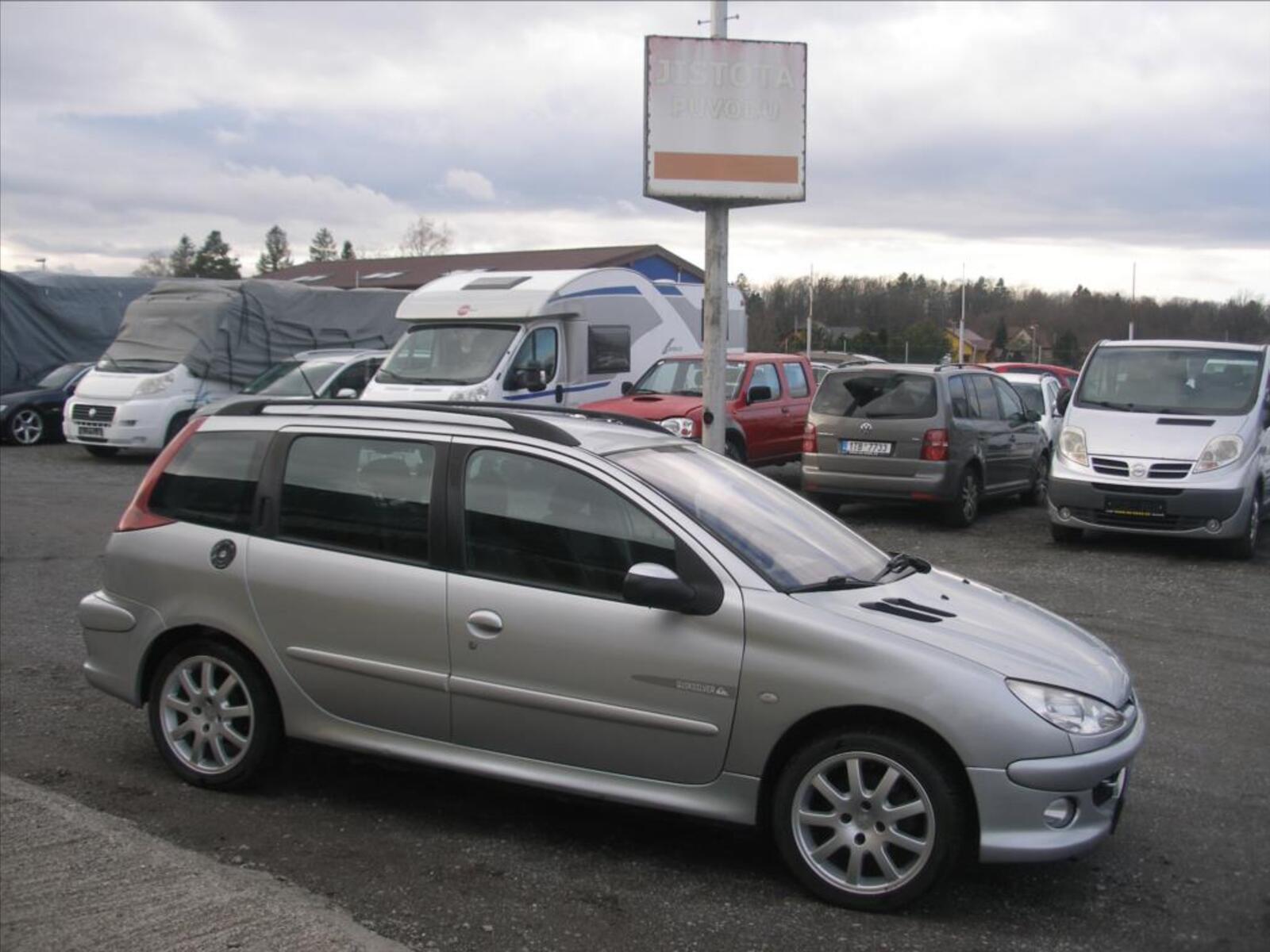 Peugeot 206 4