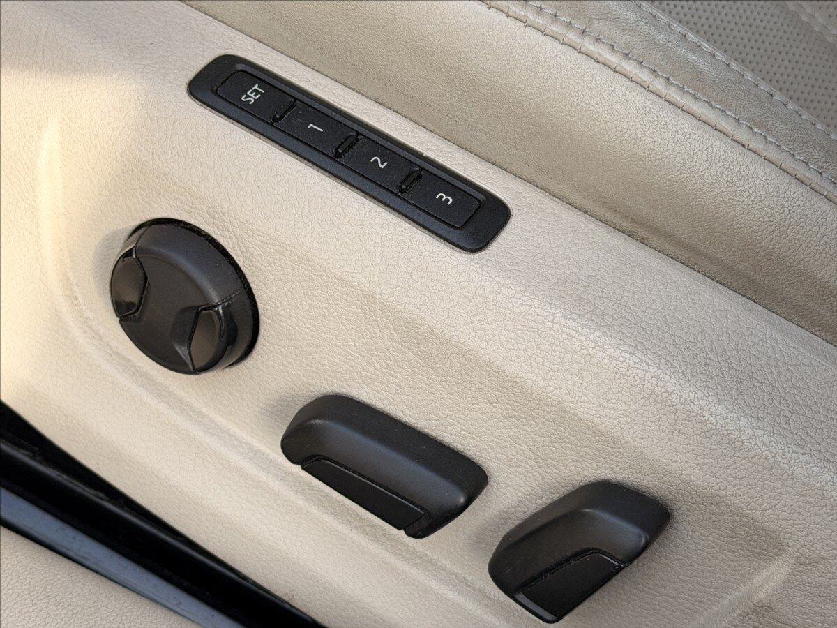 Škoda Superb Liftback 2,0 l 140 kw