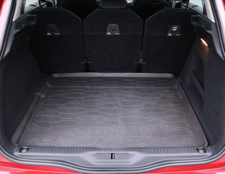 Citroën C4 SpaceTourer 10