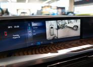 Cadillac Escalade 34