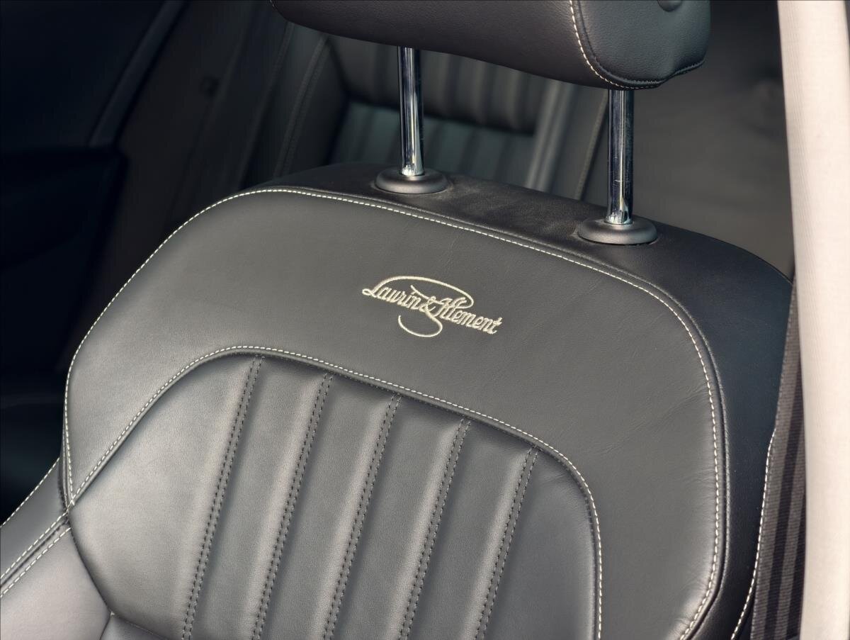 Škoda Superb Kombi 2,0 l 140 kw