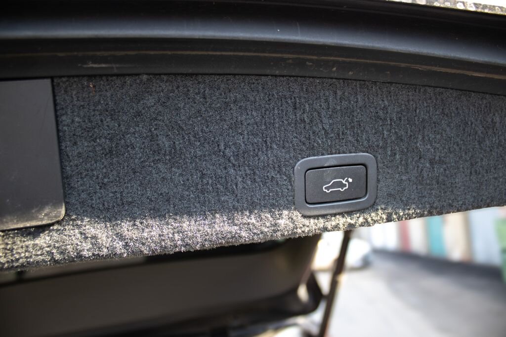 Volvo XC60 SUV / Terénní 2,0 l 140 kw