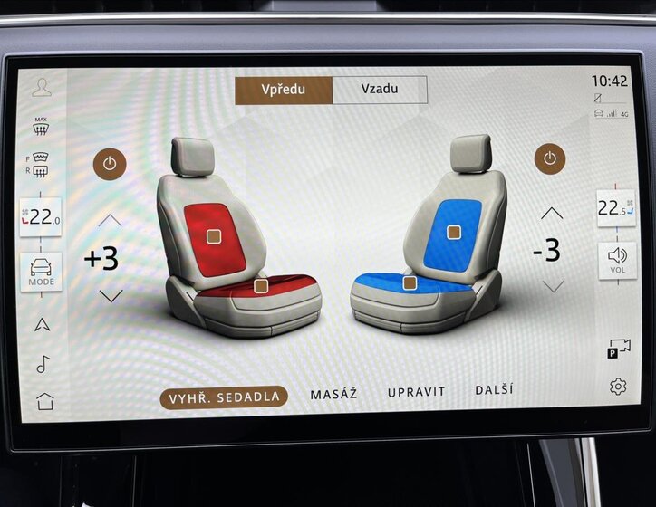 Land Rover Range Rover Sport SUV / Terénní 4,4 l 390 kw