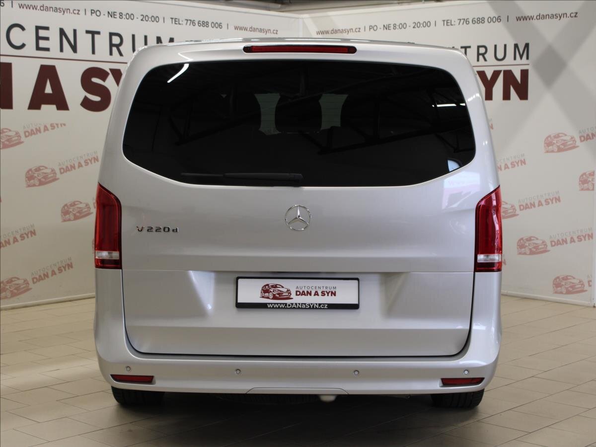 Mercedes-Benz Třídy V Kombi 2,0 l 120 kw