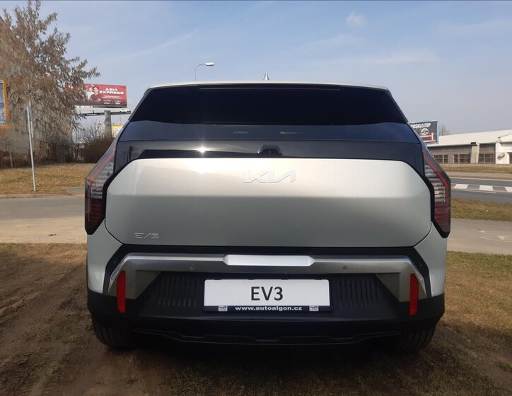 KIA EV3 SUV / Terénní 0,0 150 kw