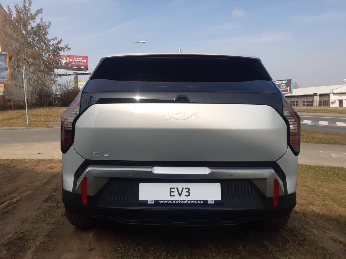KIA EV3 SUV / Terénní 0,0 150 kw